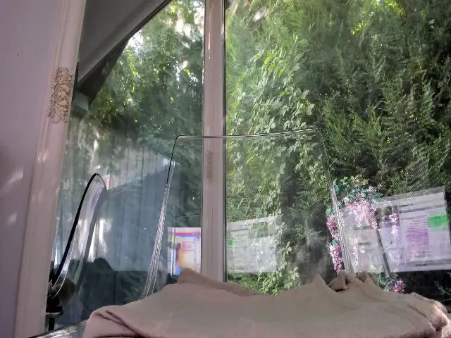 Live sex webcam photo for Miss_Tanya #258529490