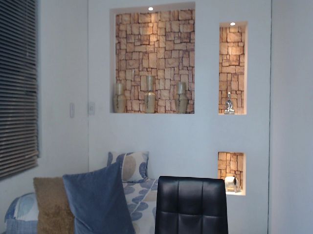 Live sex webcam photo for nicollewalton #255456989