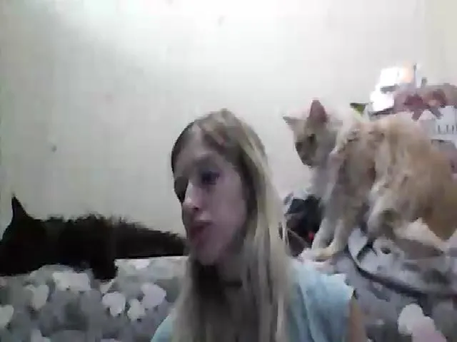 Live sex webcam photo for GuiltyKitty #260001854