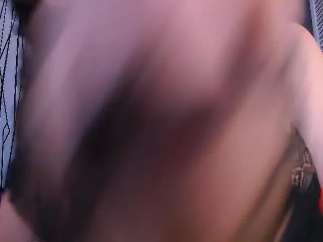 Live sex webcam photo for RosalieAnders #256767555