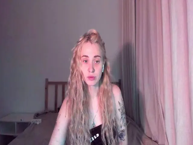 Live sex webcam photo for Uvirtualfrnd #252609896