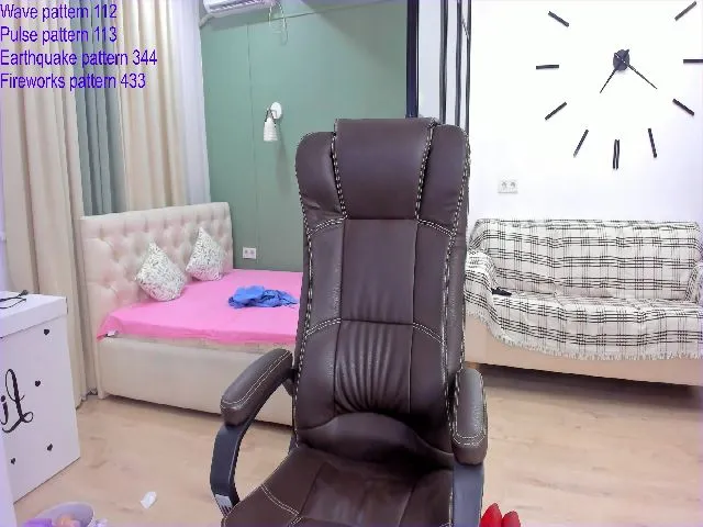 Live sex webcam photo for Japanesedream #254883716