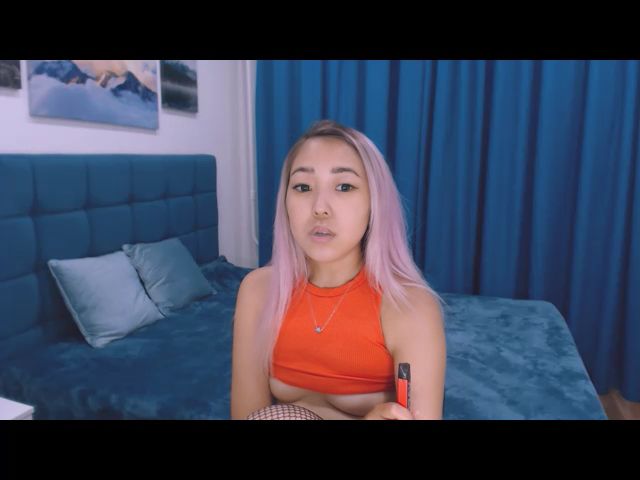 Live sex webcam photo for ArinaTigress #259196247