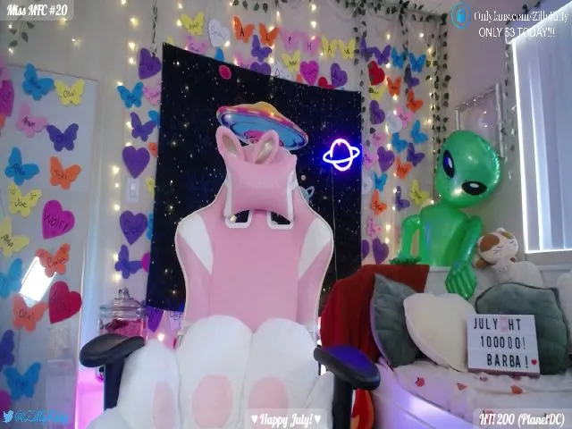 Live sex webcam photo for ZillyKitty #259560262