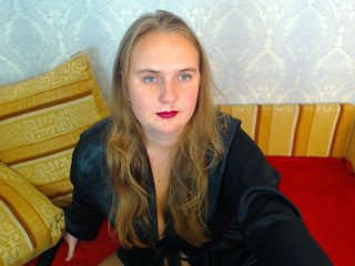 Live sex webcam photo for DaniellGreen #240582286