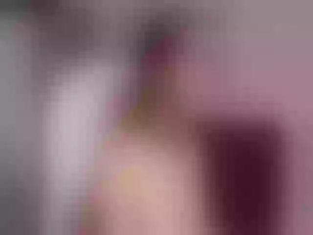 Live sex webcam photo for Sun_kissed1 #258129225