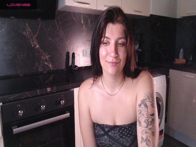 Live sex webcam photo for BloomBambi #254759395