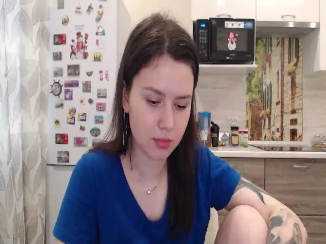Live sex webcam photo for WonderXGirlXX #260102885