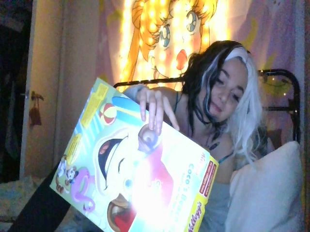 Live sex webcam photo for JunipaJinxe #264265200