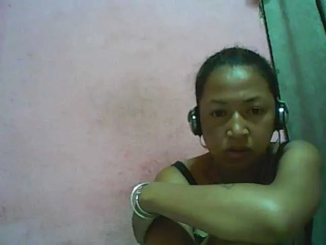 Live sex webcam photo for LyaNelya #241243553