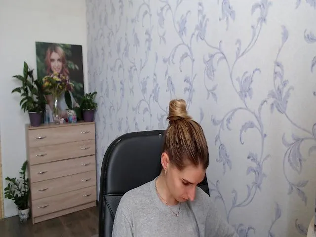 Live sex webcam photo for Springibabby #259170194