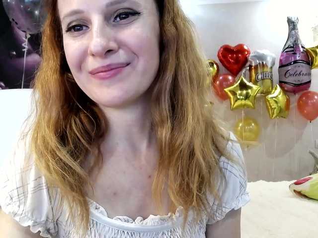 Live sex webcam photo for ladybigsmile #240997323