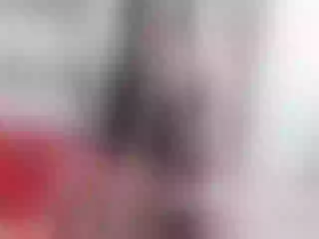 Live sex webcam photo for JullieMilf #252560714