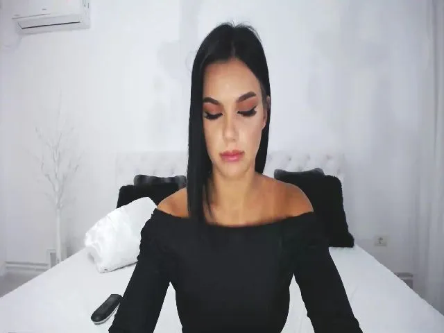 Live sex webcam photo for Mymysterryy24 #254774102
