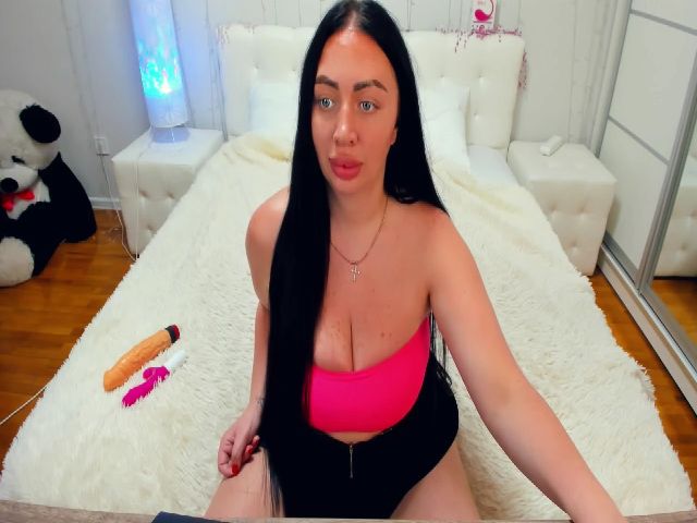 Live sex webcam photo for Great_Boobss #252474803