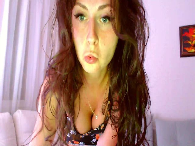 Live sex webcam photo for Amber_Fry #261660480