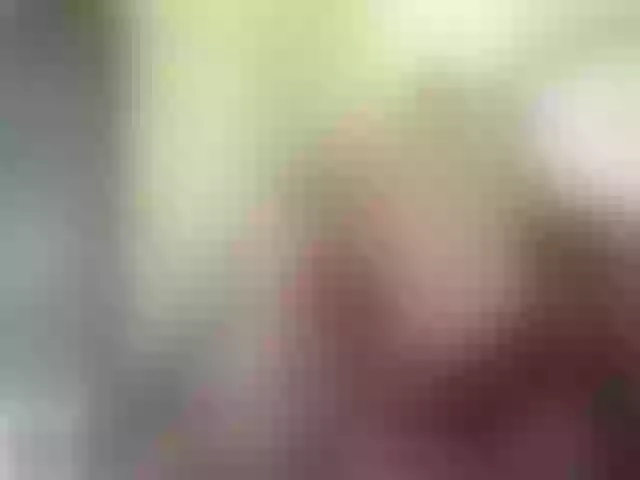 Live sex webcam photo for RoxeeModel #258792202