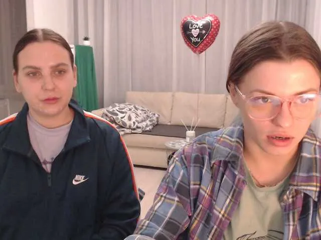 Live sex webcam photo for BugaGirls #241163074