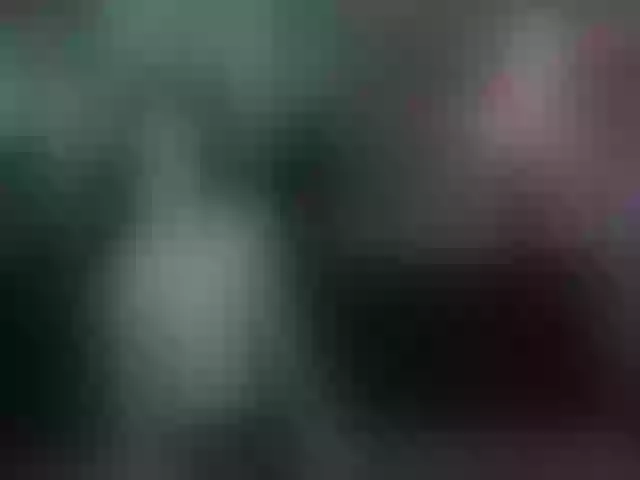 Live sex webcam photo for EmberBurns #259052725
