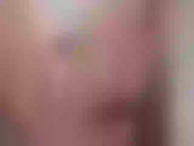 Live sex webcam photo for BlondeKhloe #260474269