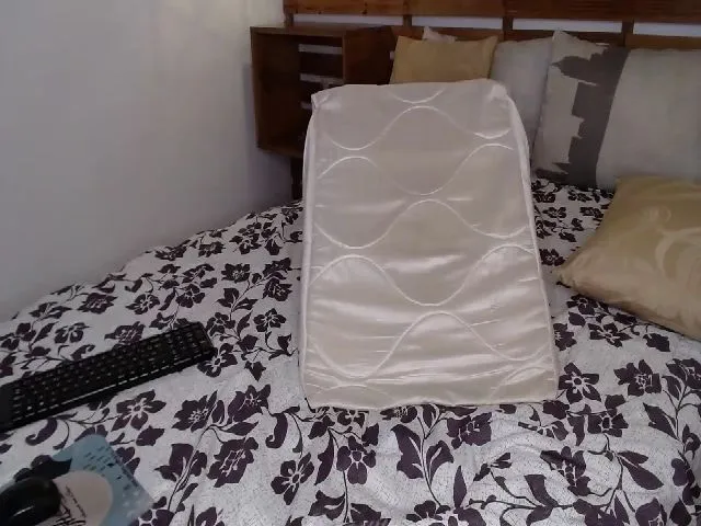 Live sex webcam photo for Katsumi_zenn #254034106