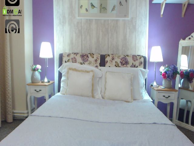 Live sex webcam photo for Brianna_Joy #252750626