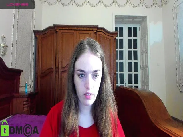 Live sex webcam photo for Fi_Lena #264776563