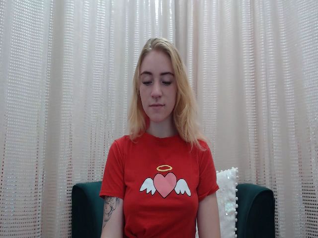 Live sex webcam photo for RedBerryy #263457163