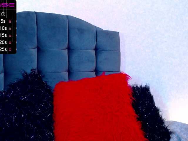 Live sex webcam photo for Maria-Angel- #250688946