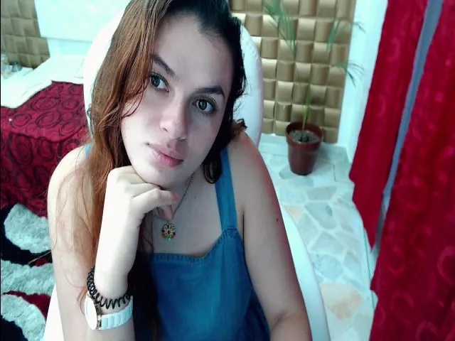Live sex webcam photo for alondra4 #261687215