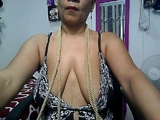 Live sex webcam photo for sarah-hot #240674637