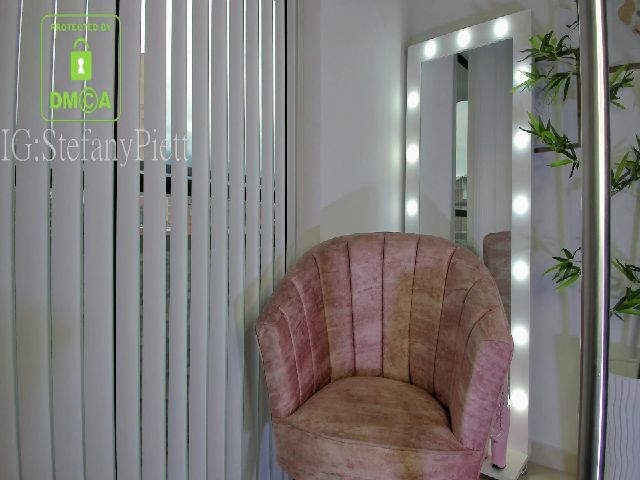 Live sex webcam photo for Stefany_gpiet #258590984