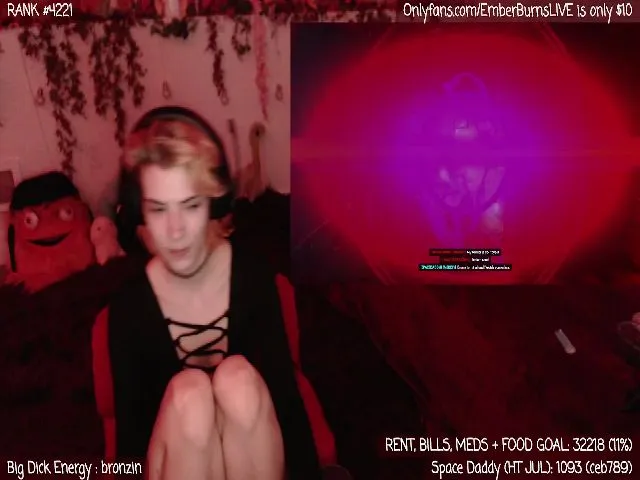 Live sex webcam photo for EmberBurns #254691567