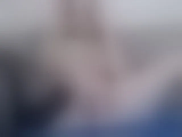 Live sex webcam photo for LittleDelora #242278823