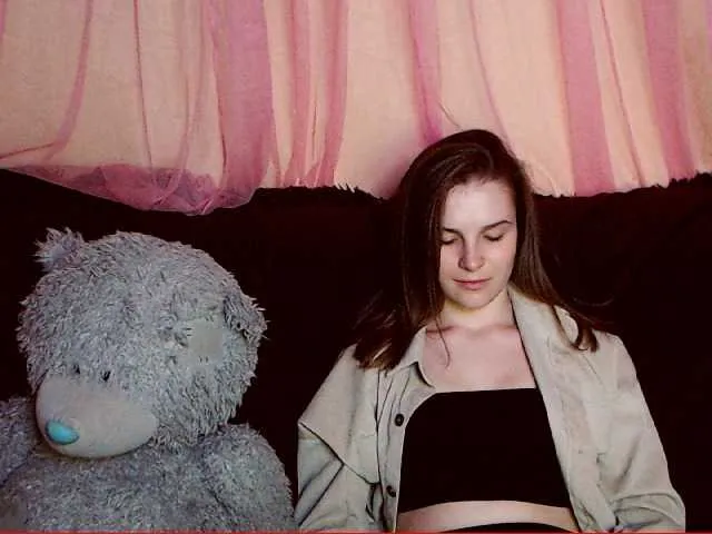 Live sex webcam photo for roksanamae #257391747