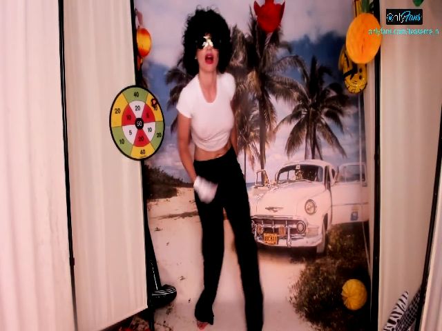 Live sex webcam photo for Teaseme_N #254974864