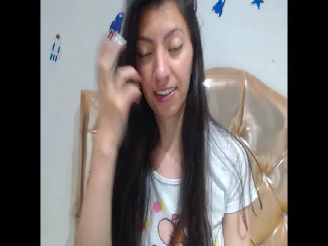 Live sex webcam photo for Kaymilf #265174967