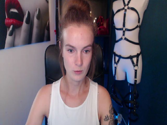 Live sex webcam photo for Chloex_Xx #254504509