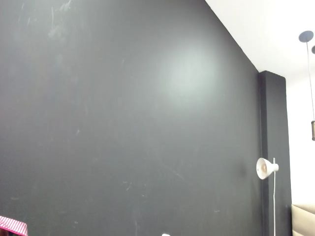 Live sex webcam photo for ShenLong3 #255439587