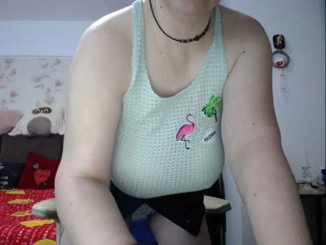 Live sex webcam photo for mary-x #241334457
