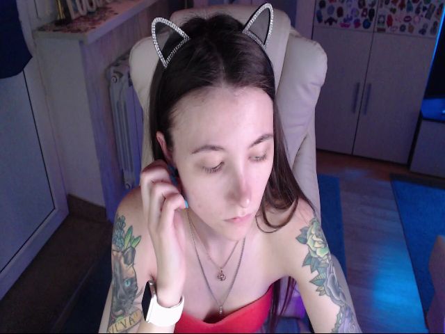 Live sex webcam photo for KeyshaLush #260600349