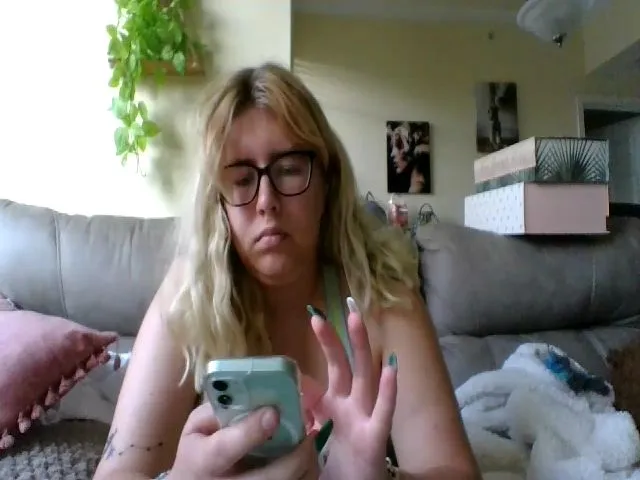 Live sex webcam photo for cozychristine #259610601