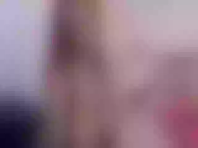 Live sex webcam photo for GiovanniD1 #261106549