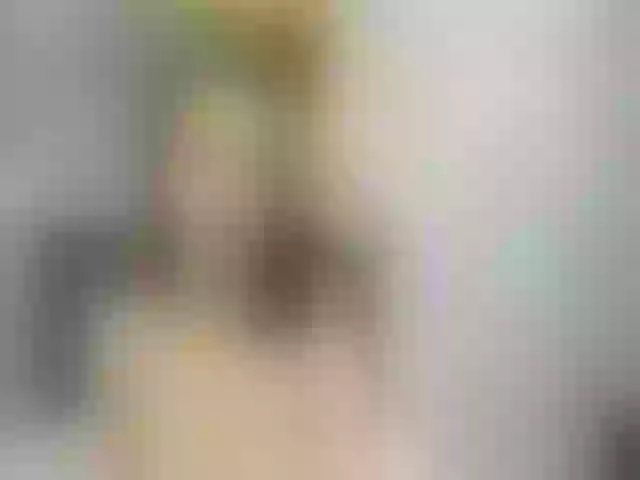 Live sex webcam photo for RubyFlame3 #254410096