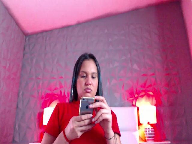 Live sex webcam photo for Infinitystarp #253151841