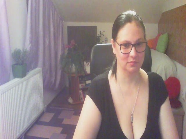 Live sex webcam photo for boosty4you #263865486