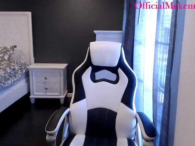 Live sex webcam photo for Mckennaray #241457460