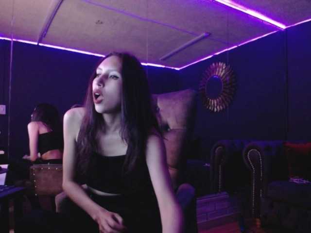 Live sex webcam photo for Cheerryll #287995529