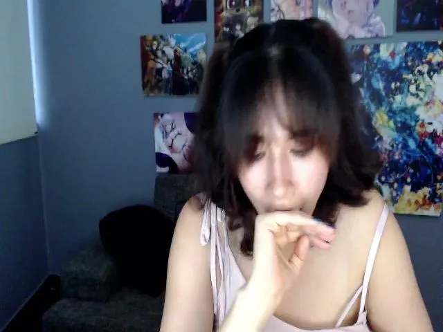 Live sex webcam photo for Jade_leon_ #252309078