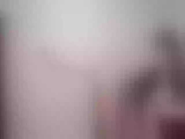 Live sex webcam photo for HotAndSexyGi #255052345